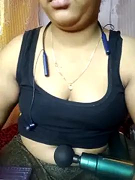 Snapshot of Super-Couple chatting on 15, 4, 2026 Super-Couple online show from 15, 4, 2026