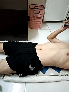 chiata410 online show from 8, 10, 2025