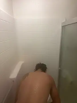 2Fly4Guy online show from 24, 12, 2024