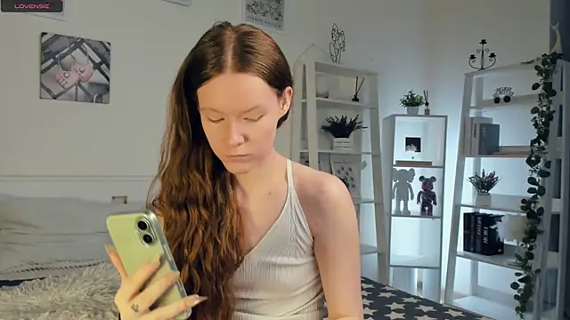 ZaraBluitt online show from 26, 3, 2026