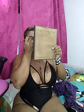 milf venus online show from 27, 12, 2024