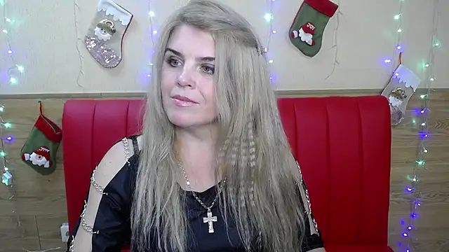 Snapshot of Julya_Barbi chatting on 18, 12, 2024 Julya Barbi online show from 18, 12, 2024