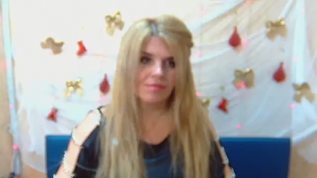 Snapshot of Julya_Barbi chatting on 28, 12, 2024 Julya Barbi online show from 28, 12, 2024