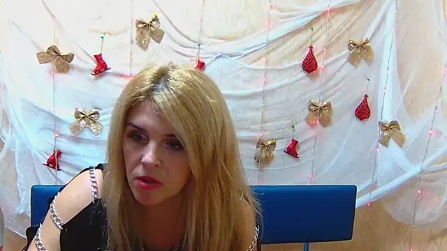 Snapshot of Julya_Barbi chatting on 29, 12, 2024 Julya Barbi online show from 29, 12, 2024