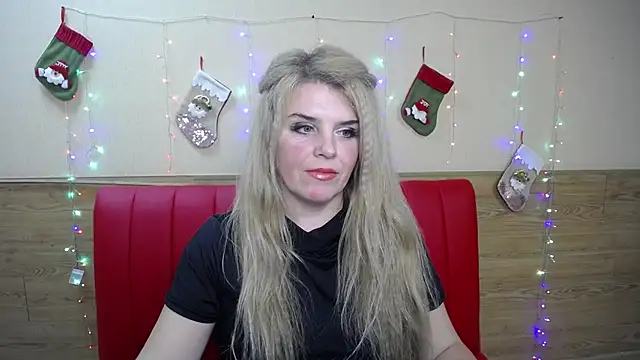 Snapshot of Julya_Barbi chatting on 12, 1, 2025 Julya Barbi online show from 12, 1, 2025