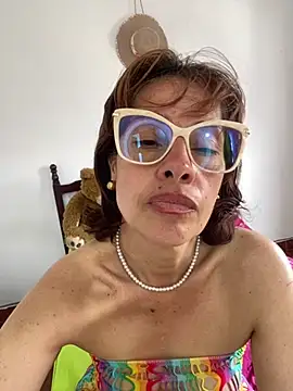 Snapshot of Goddess-Love- chatting on 4, 2, 2025 Goddess-Love- online show from 4, 2, 2025