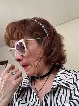 Snapshot of Goddess-Love- chatting on 5, 2, 2025 Goddess-Love- online show from 5, 2, 2025