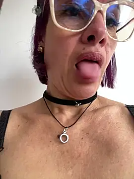 Snapshot of Goddess-Love- chatting on 4, 3, 2025 Goddess-Love- online show from 4, 3, 2025