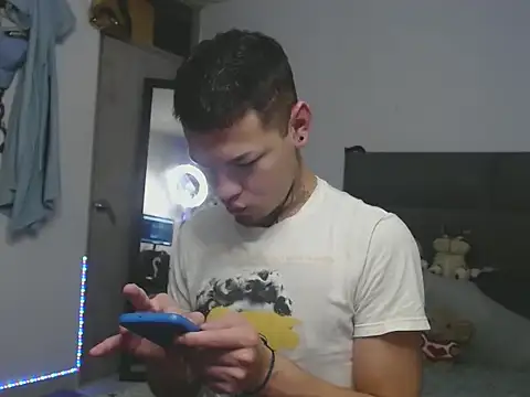 MarceloMilk online show from 7, 10, 2025