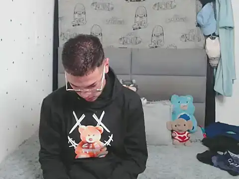 MarceloMilk online show from 17, 10, 2025