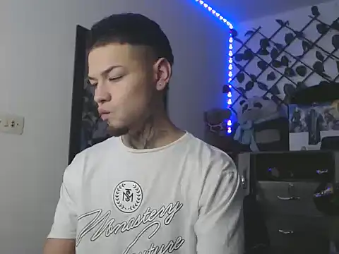 MarceloMilk online show from 8, 11, 2025