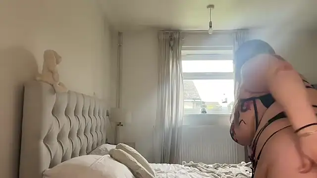 blairbella online show from 23, 2, 2025