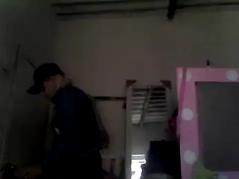 ariana crazzy online show from 19, 2, 2025