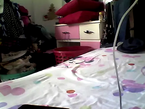 ariana crazzy online show from 20, 11, 2025