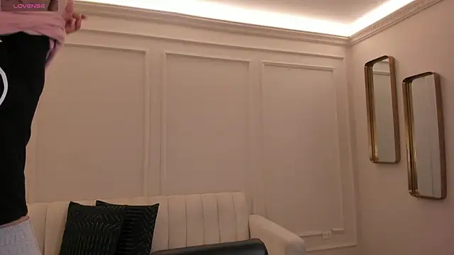 KaiaFerreira online show from 12, 1, 2026