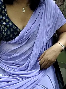 indian anu mallu online show from 4, 3, 2025