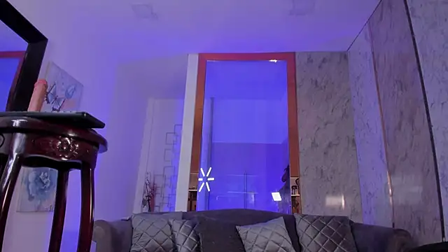 Keila Rose online show from 11, 2, 2026