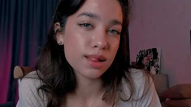 EmeliaReaper online show from 14, 10, 2025