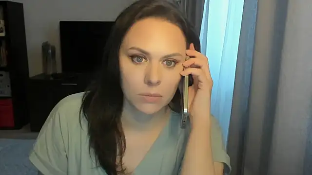 MollyCheiz online show from 15, 3, 2026