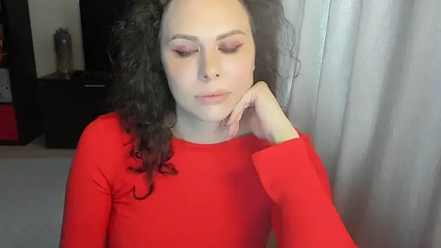 Snapshot of MollyCheiz chatting on 15, 6, 2026 MollyCheiz online show from 15, 6, 2026