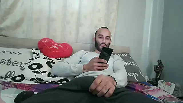 kisandgioni online show from 4, 1, 2025