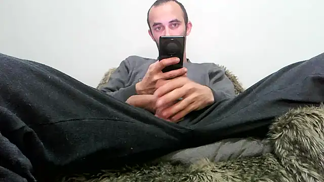 kisandgioni online show from 23, 1, 2025