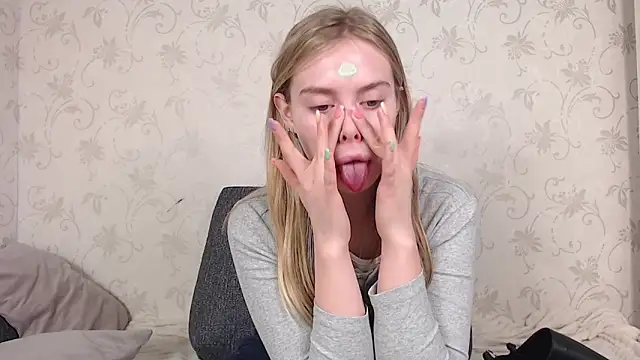 sofiaa here online show from 12, 3, 2026