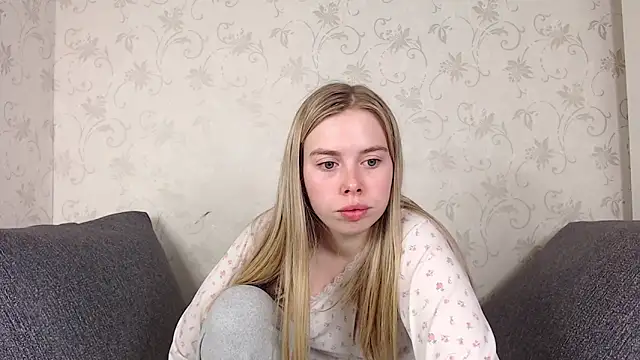 sofiaa here online show from 23, 3, 2026