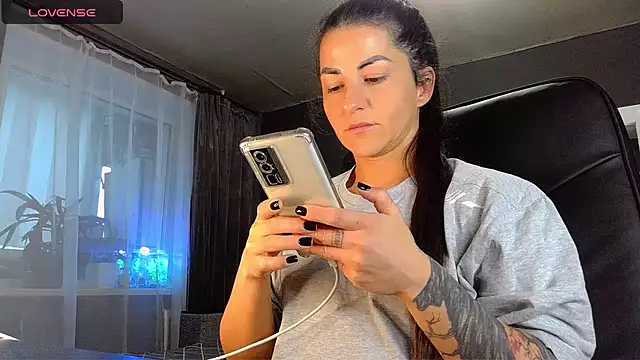 Aria Dl online show from 28, 1, 2025