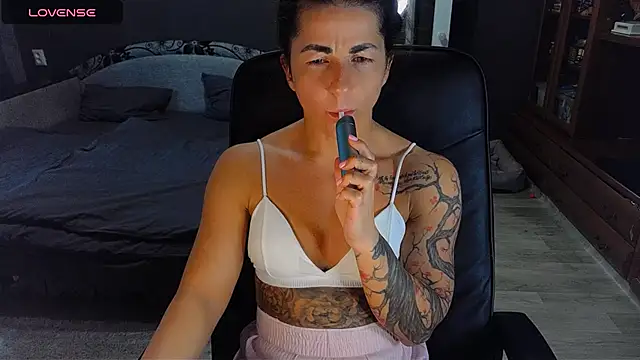 Aria Dl online show from 7, 10, 2025