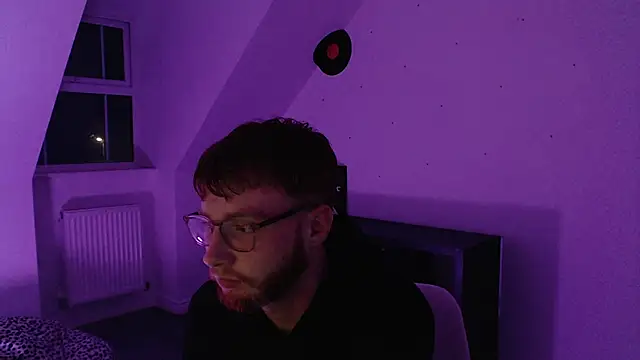 PrettyGinger online show from 22, 1, 2025