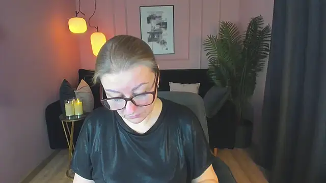 AlexandraKind online show from 17, 3, 2025