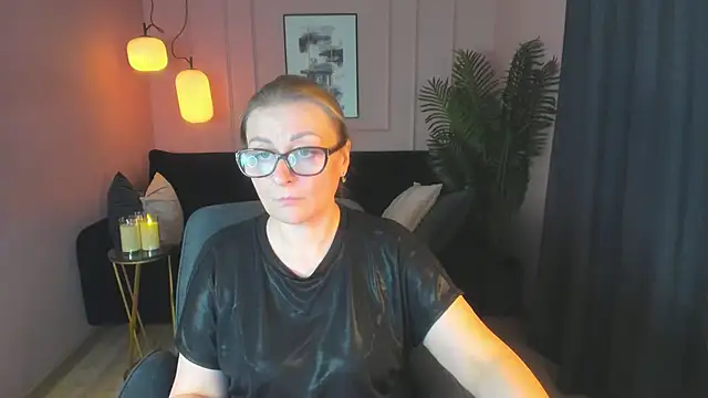 AlexandraKind online show from 18, 3, 2025