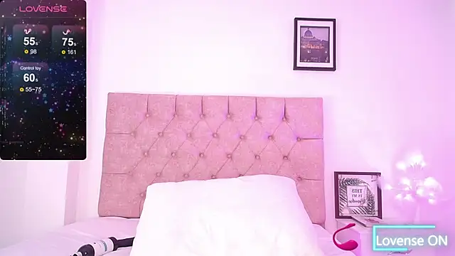 Snapshot of _karenestrada chatting on 9, 3, 2025 karenestrada online show from 9, 3, 2025