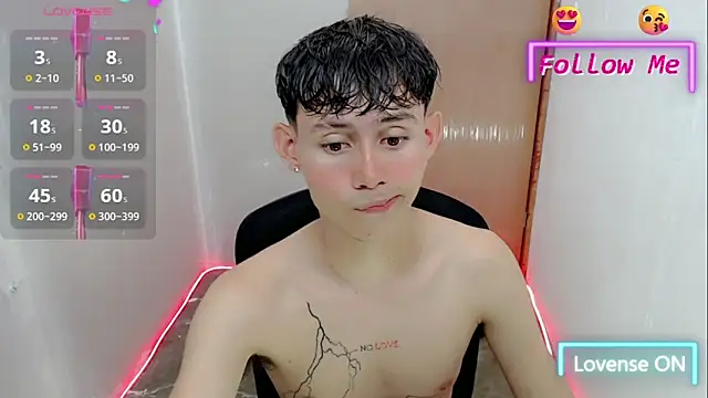 Snapshot of tanjiro_cute chatting on 11, 1, 2025 tanjiro cute online show from 11, 1, 2025