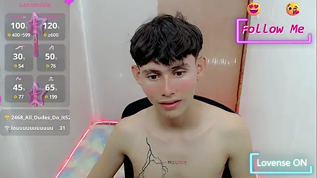 Snapshot of tanjiro_cute chatting on 12, 1, 2025 tanjiro cute online show from 12, 1, 2025