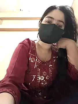 Magical Girl- online show from 6, 11, 2025