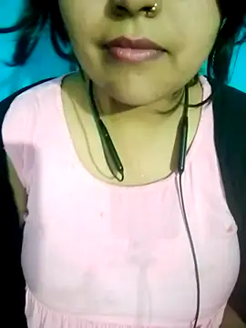 Snapshot of Love-Veronica chatting on 29, 4, 2026 Love-Veronica online show from 29, 4, 2026