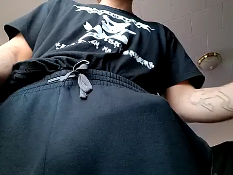 ChuckyyDee online show from 25, 12, 2024