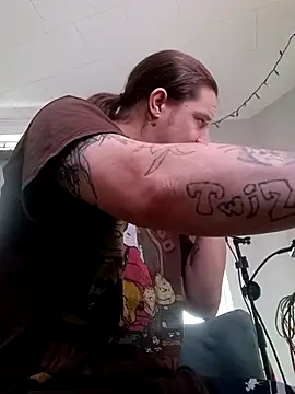Snapshot of ChuckyyDee chatting on 10, 5, 2026 ChuckyyDee online show from 10, 5, 2026