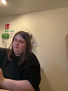 Snapshot of hotiee chatting on 7, 3, 2025 hotiee online show from 7, 3, 2025