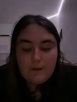 Snapshot of hotiee chatting on 10, 3, 2025 hotiee online show from 10, 3, 2025