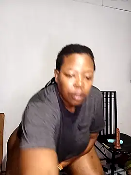 curvyloneah75 online show from 27, 11, 2025