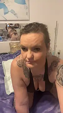 Snapshot of Inked_blondi chatting on 8, 1, 2025 Inked blondi online show from 8, 1, 2025