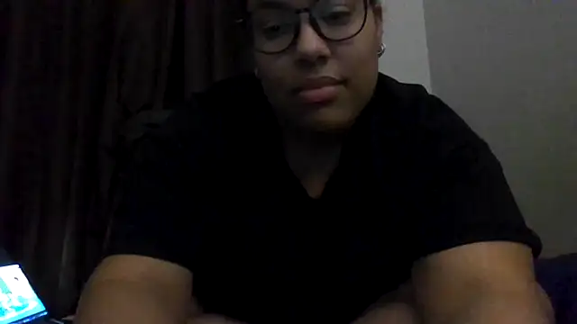 Snapshot of ariadxxx chatting on 9, 12, 2024 ariadxxx online show from 9, 12, 2024
