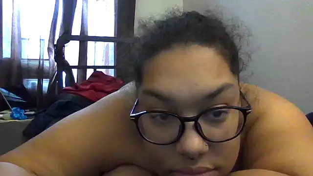 Snapshot of ariadxxx chatting on 19, 12, 2024 ariadxxx online show from 19, 12, 2024