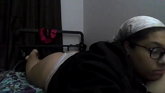 Snapshot of ariadxxx chatting on 29, 12, 2024 ariadxxx online show from 29, 12, 2024