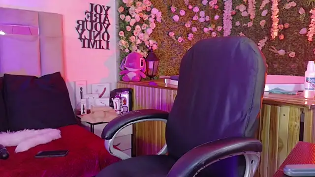 natacha  black  online show from 8, 11, 2025