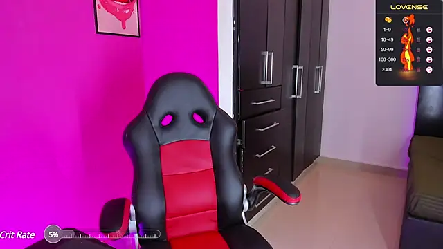 Snapshot of Evangeline_johns chatting on 10, 1, 2025 Evangeline johns online show from 10, 1, 2025