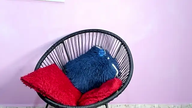 ZoeSmith6 online show from 3, 1, 2025